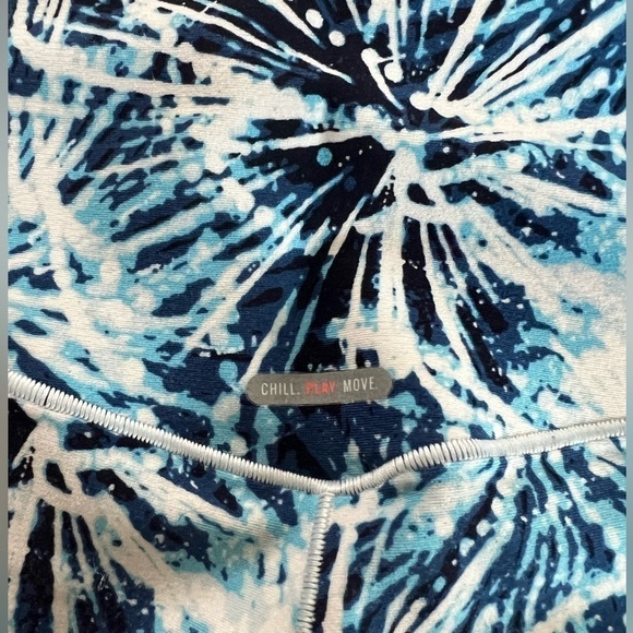 Aerie Chill Play Move Leggings - Picture 4 of 6